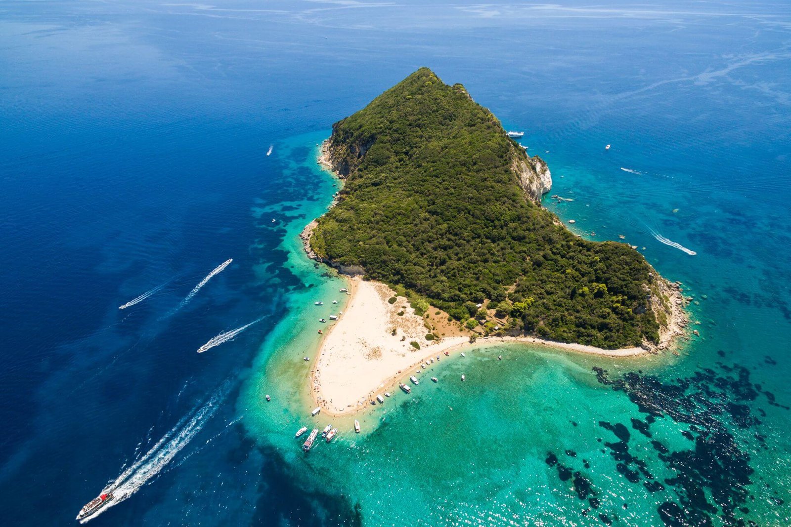 Marathonisi & Keri Caves Tour tsilivi boat rentals
