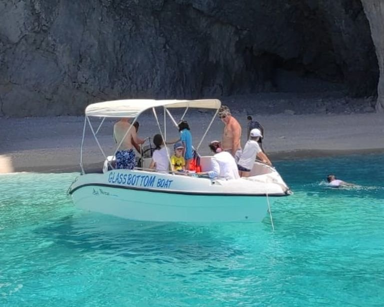 Natasa Speedboat photo 2